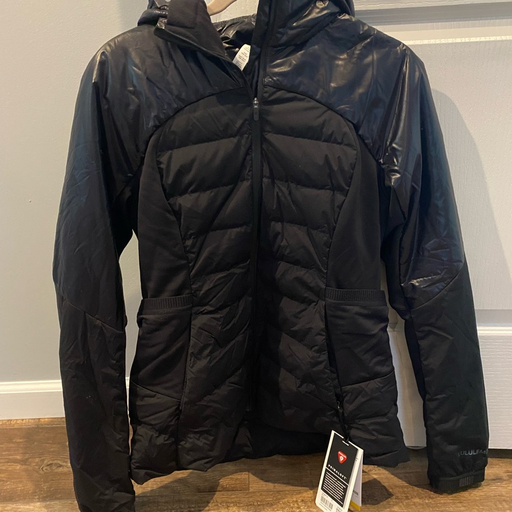 Lululemon Down for it All jacket shine. Mid warmth. BNWT.